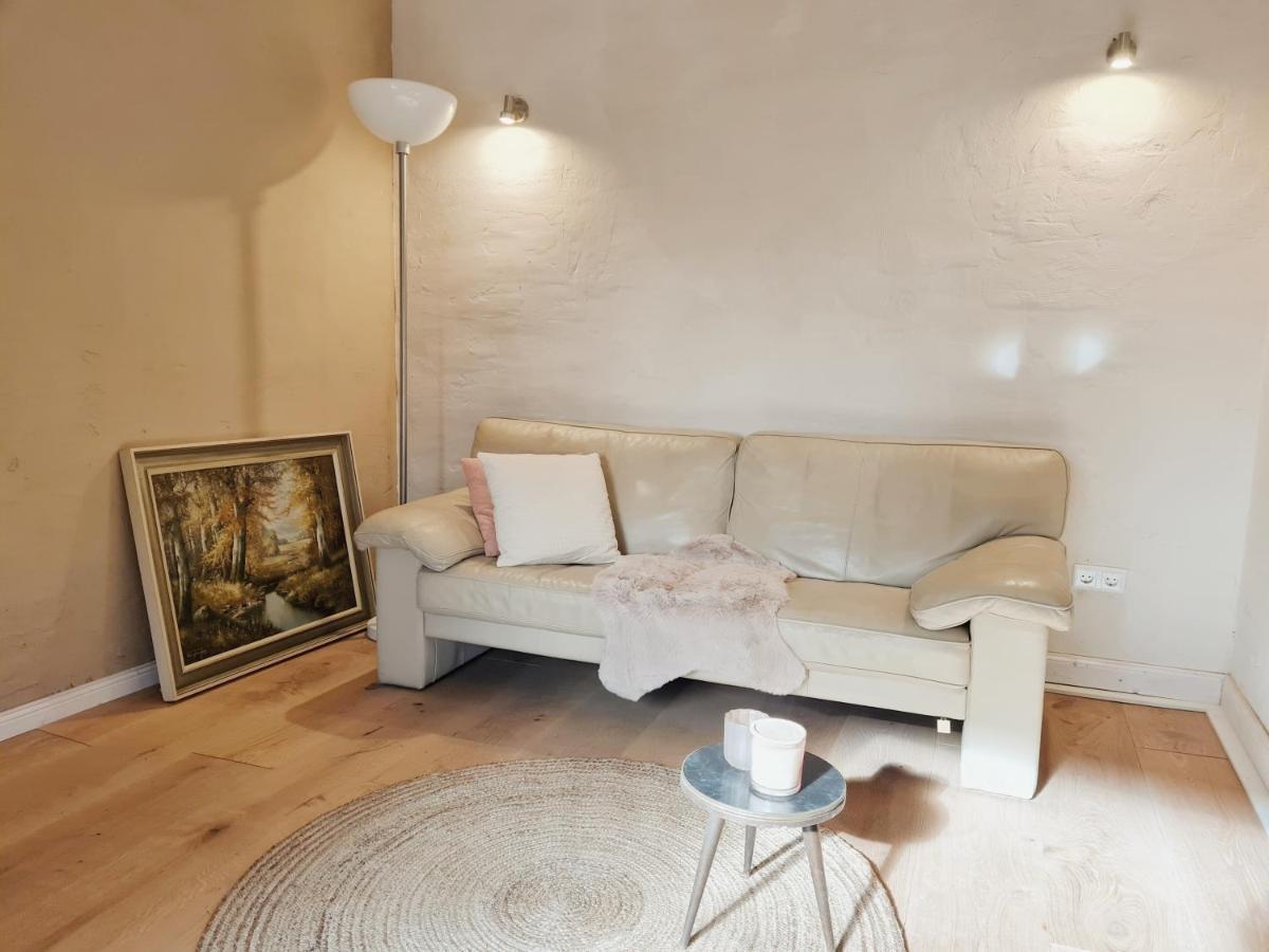 Kleines Fachwerkhaus Im Herzen Von Lemgo Fur Individualisten Esterno foto
